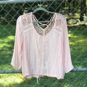 Maurice’s peach/ light pink top w/ matching cami